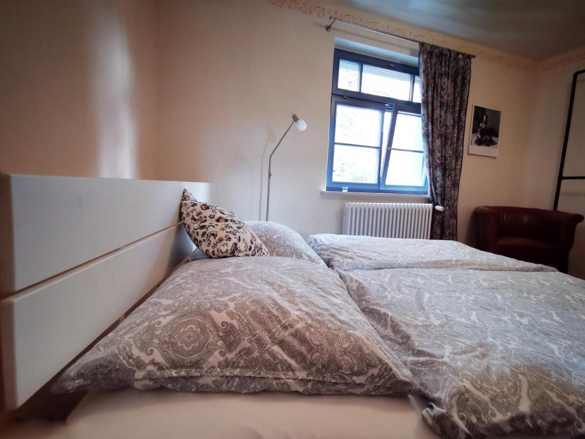 Charmantes Apartment Siebenschlaefer - Ferienwohnung Cafe 7 Weida Εξωτερικό φωτογραφία